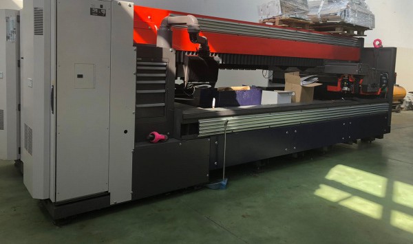 Bystronic Byspeed 3015 · 5200 W
